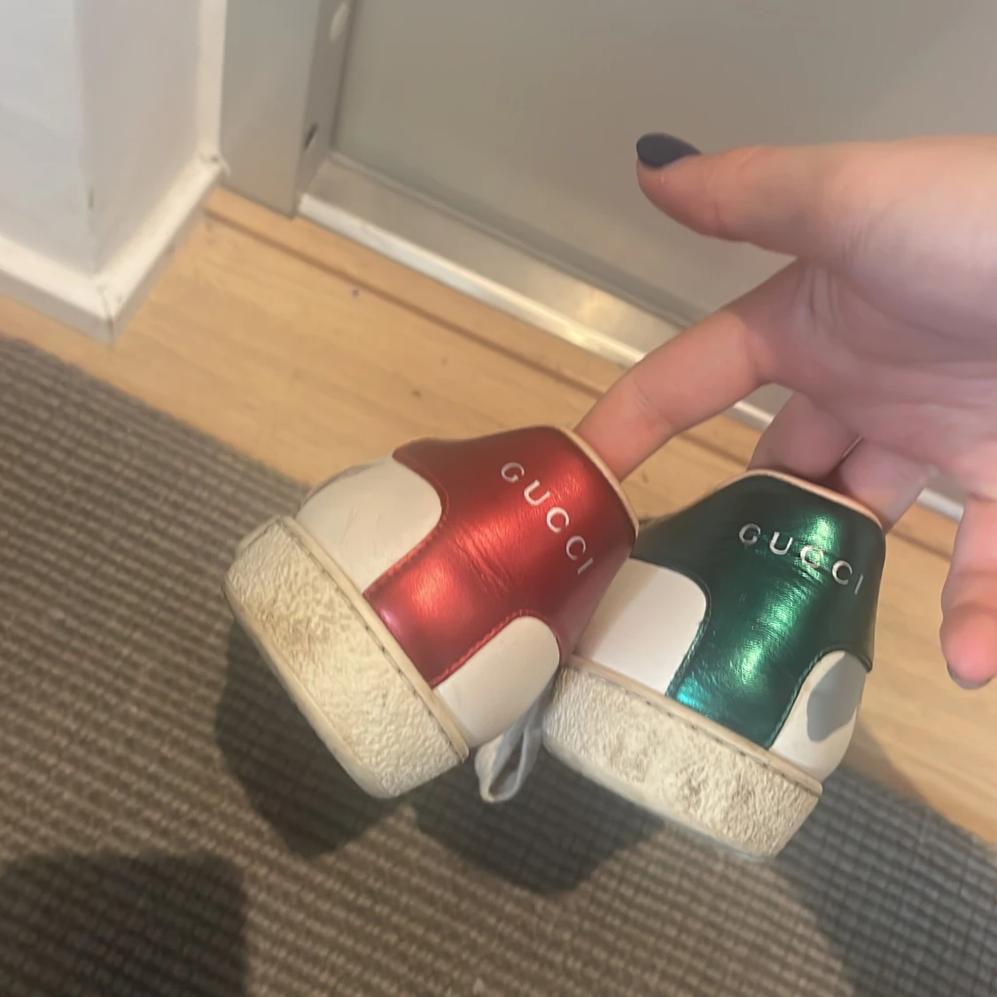 Snygga gucci skor  - 90