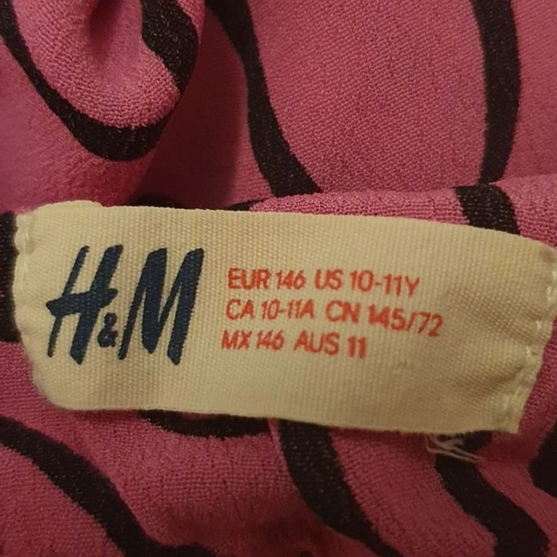 En fin blus/tröja från H&M - 90