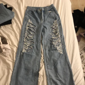 Jeans  - Håliga blå jeans