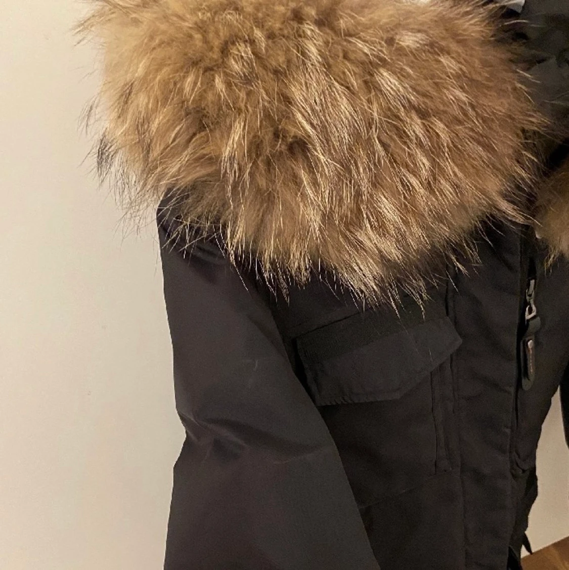 Hollies Livingo  - 91