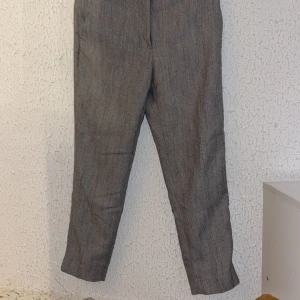 Byxor från hm, nyskick🧚🏼‍♂️ - Byxor från hm i fint material 