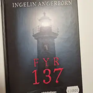 Säljer tredje boken i Mebel-trilogin skriven av Ingelin Angerborn. Lite läskig bok för barn/ungdomar. Pris kan diskuteras. Perfekt skick ❗️Köp inte direkt, jag tar swish❗️