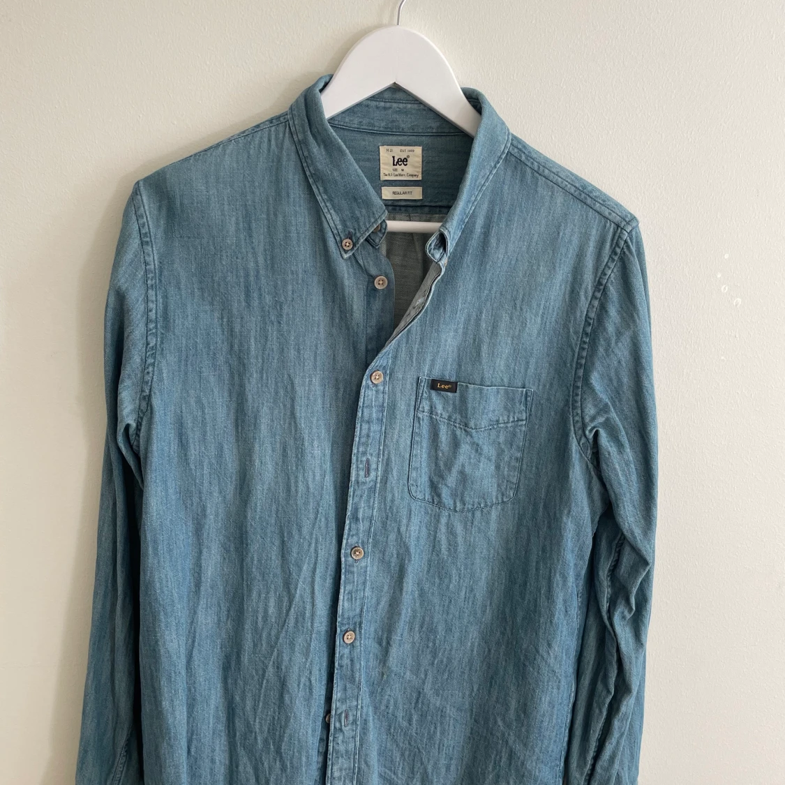 Lee jeansskjorta M