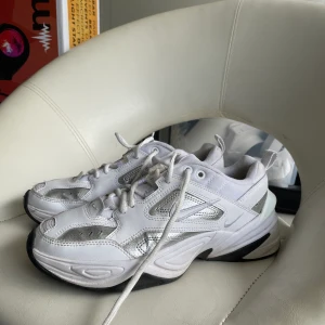 Nike sneakers  - Nike skor i bra skick, storlek 39