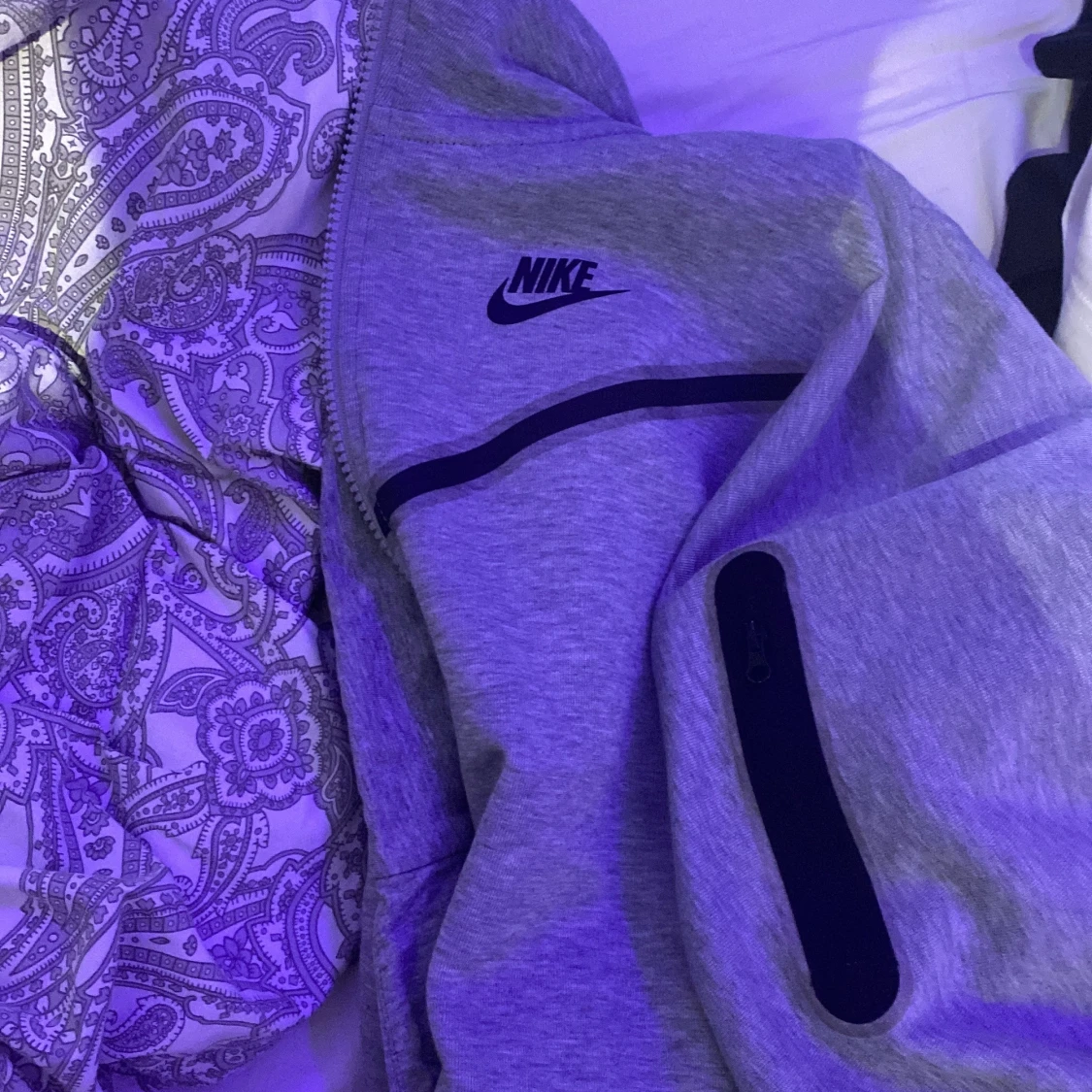 Grå Nike tech fleece - 91