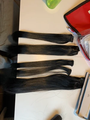 Löshår med clips - Från rapunzel  Knappt anvönt