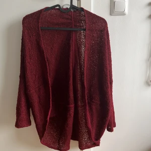 Kofta  - Mysig kofta från Urban outfitters 