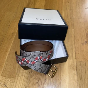 Gucci Bälte - Gucci skärp Size 95 Cond 8/10  Nypris 3600