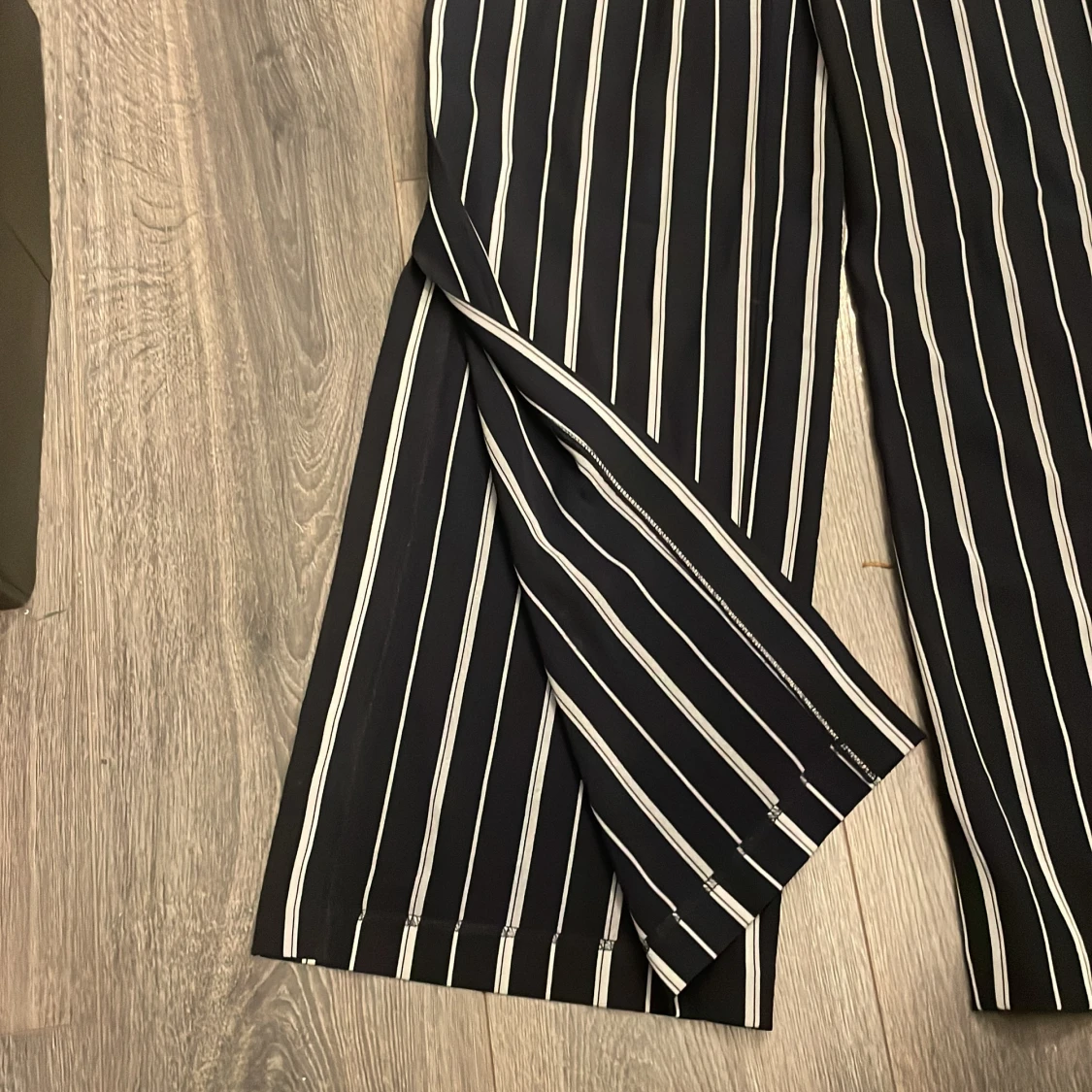 Byxor med slits - 90