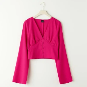 Rosa topp - Jättesöt rosa topp i storlek M 💗 Endast testad med lapparna kvar, inte använd🤍