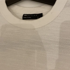 Tröja - Tröja från ASOS. Knappt använd