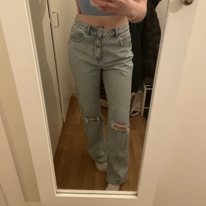 Vero Moda jeans  - Skit snygga jeans som inte används så ofta som de skulle kunna!! Är 173💞💞