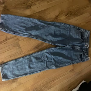 Jeans  - Jeans från zara 
