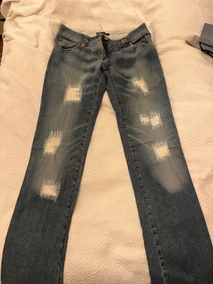 Italienska low waist jeans  - Snygga jeans från Italien low waist o baggy❤️ byter såklart