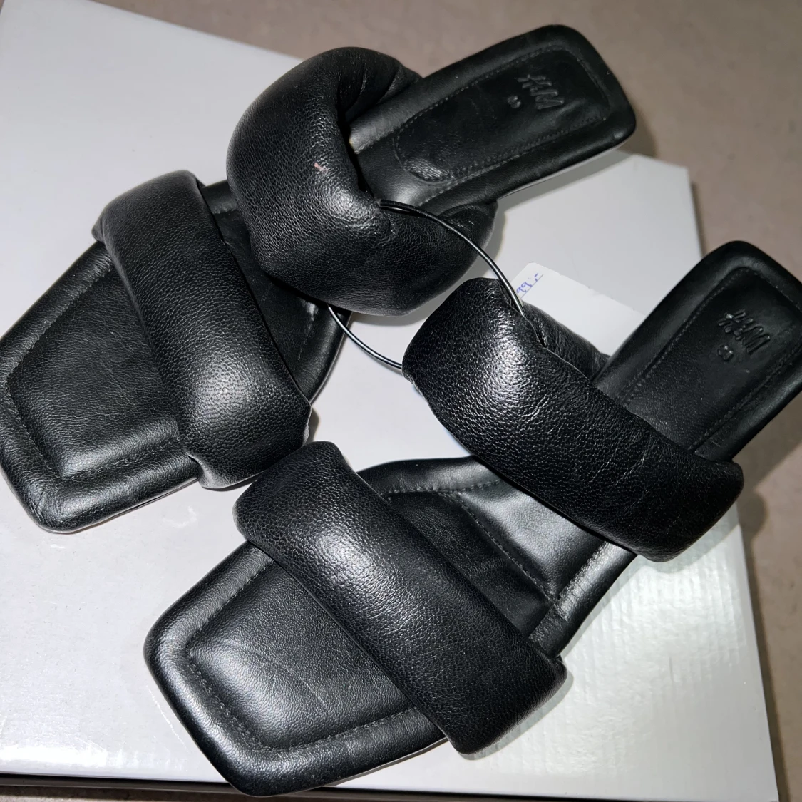 Svarta läder klackskor - 90