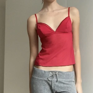 Röd topp - Röd topp som inte kommer till användning