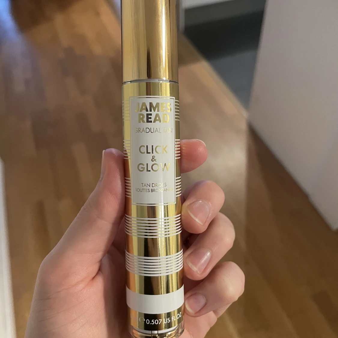 Nya James Read click&glow brun utan sol droppar 