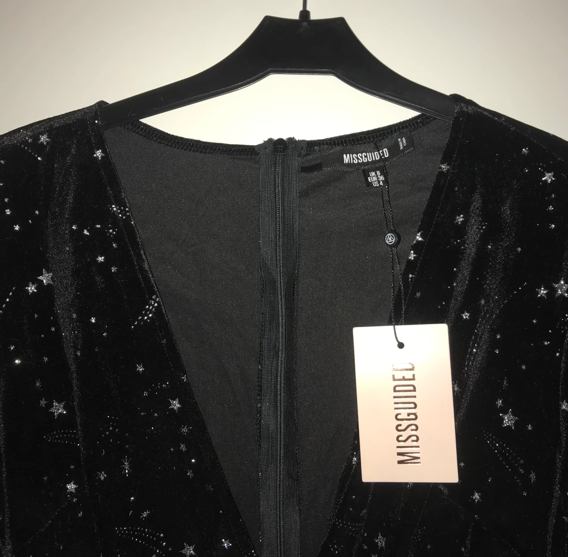 Missguided omlottsbody i sammet - 90