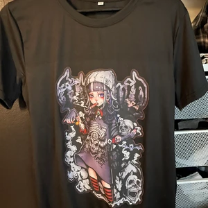 T-shirt - Säljer den då jag inte riktigt gillade den