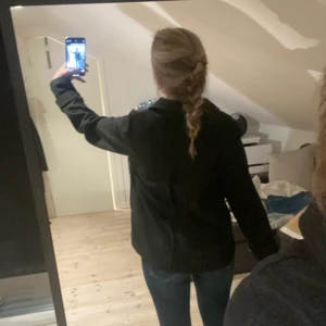 Jacka  - Skitfin jacka, aldrig använd! 