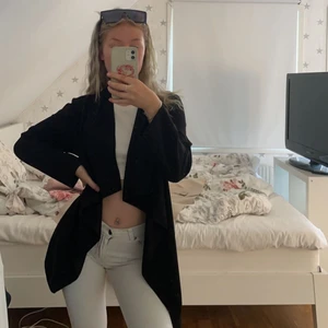 Svart kappa - Jättefin o bra r våren/sommar