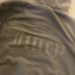 Juicy Couture hoodie - 250kr snabb affär