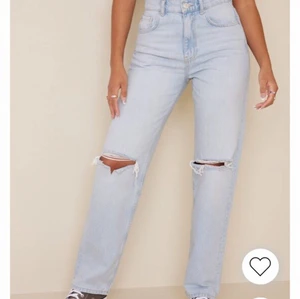 Gina tricot jeans, storlek M/S - I bra skick och har beställt den