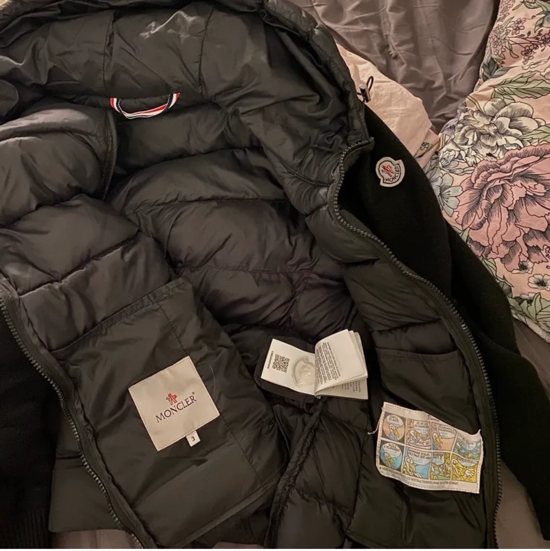 Moncler jacka  - 90