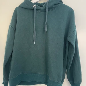 Hoodie  - Hoodie stl m . Fint skick 