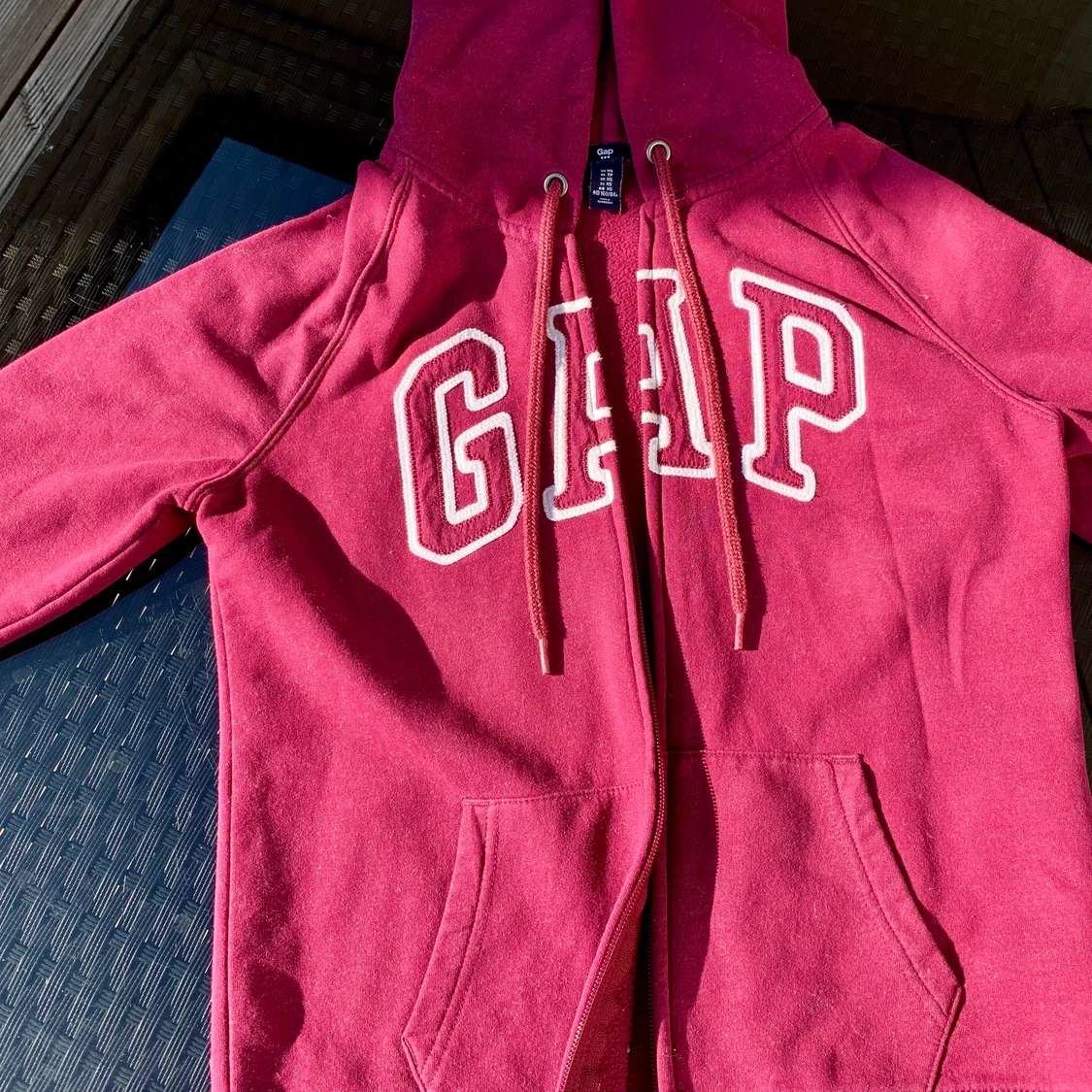 GAP zipper hoodie auberge