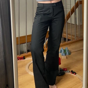 Tiger of Sweden kostymbyxor  - Skitsnygga kostymbyxor, är i bra skick💕frakt tillkommer💕