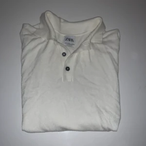 Zara piké  - Zara piké i mycket bra skick. Använd fåtal gånger och säljer pga för liten. Nypris 400