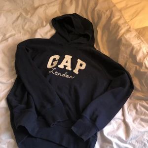 GAP hoodie  - Mörkblå tunn hoodie 