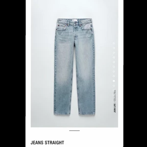 Zara jeans  - Straight jeans ifrån zara i storlek 32, andvända fåtal gånger😇