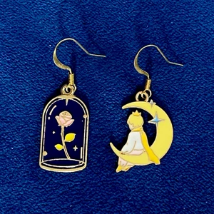 Lillprinsen örhängen 🌟 - Nickelfria krokar och fri frakt 🌟