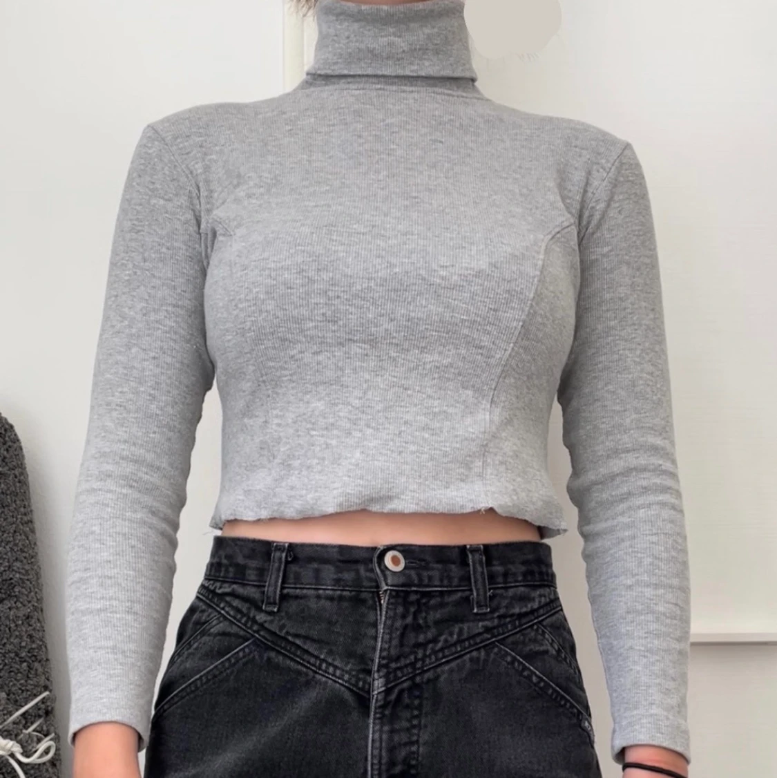 Grå ribbad långärmad polotröja - 90