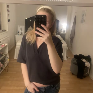 T-shirt  - T-shirt perfekt till sommaren i handduks material!