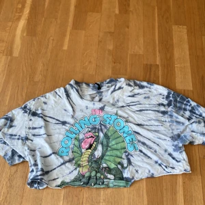 Crop top med tryck  - Crop top med tryck från H&M divided storlek S