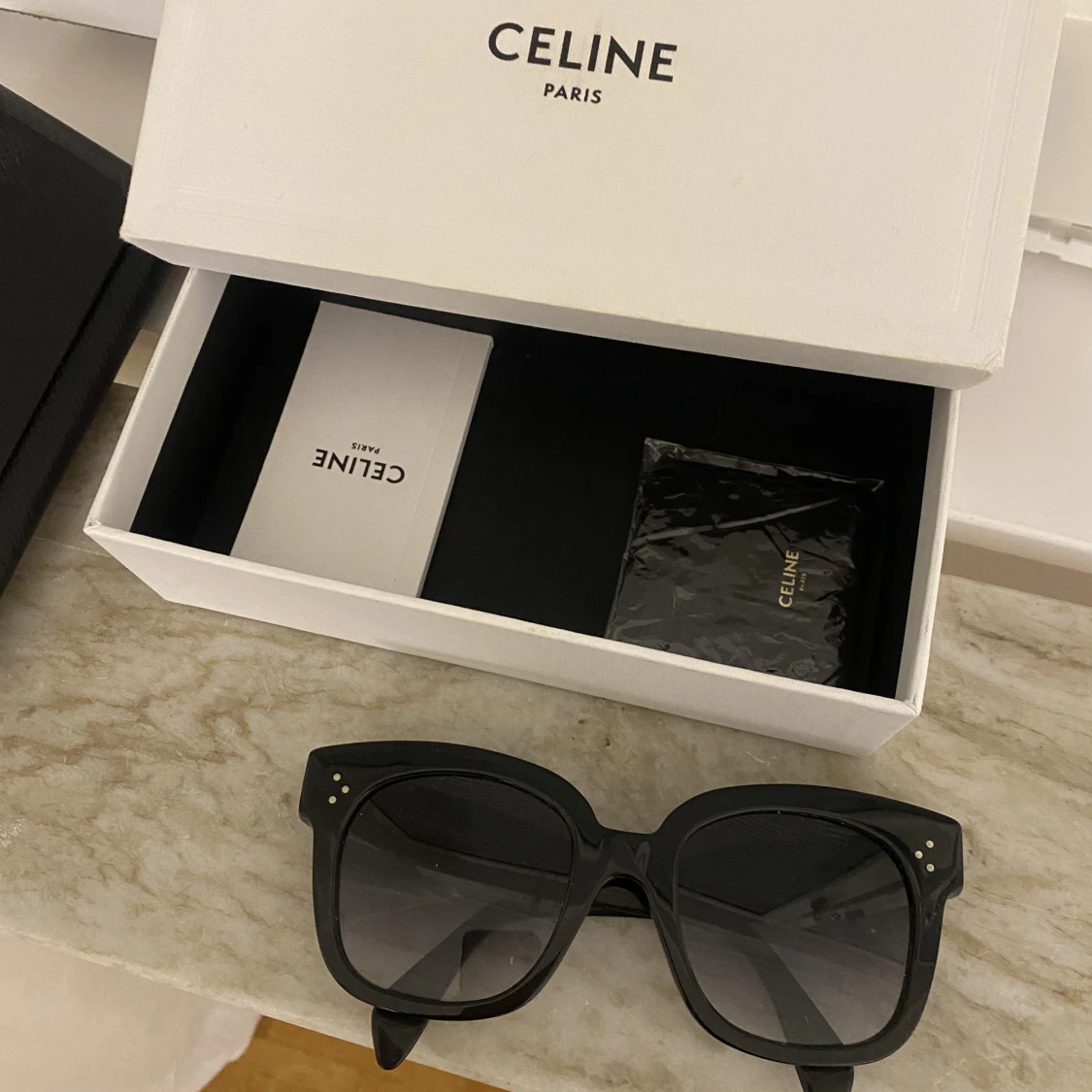 Céline solglasögon 