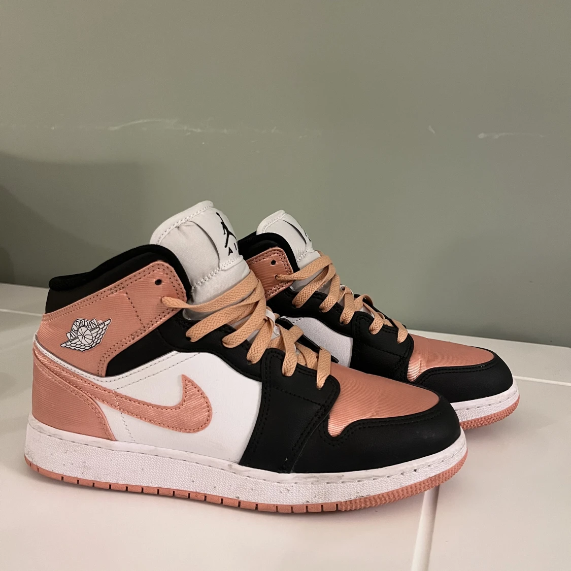 Air Jordan 1 - 90