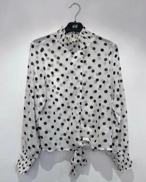 Blus  - I ny skick 
