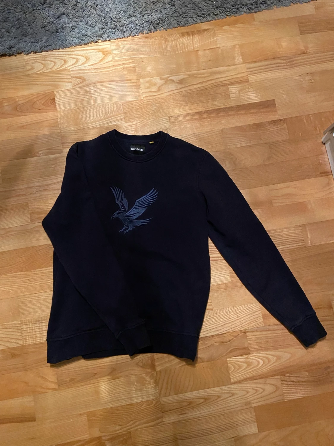 Lyle & Scott Crewneck