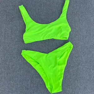 Neon grönt bikini sett i storlek xs i båda delarna 👙👙