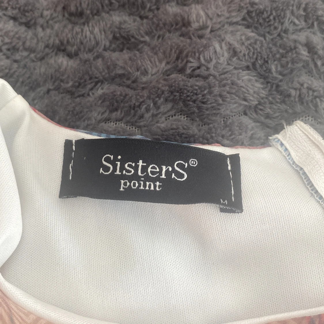 En kort klänning  - 91