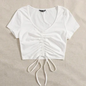 Vit tröja - Fin, används ej längre, knappt använd 