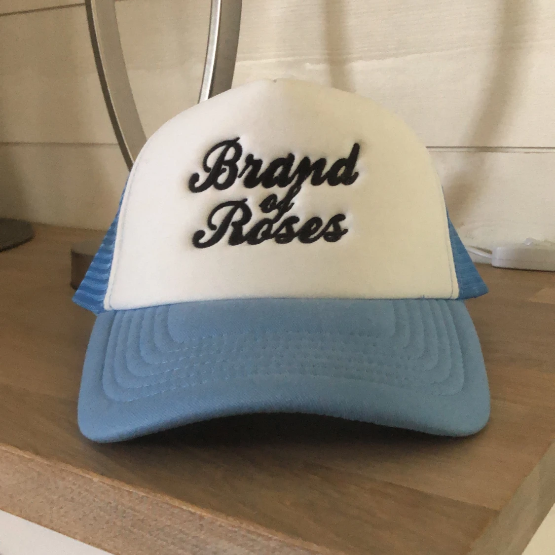 Brand of roses keps - 90