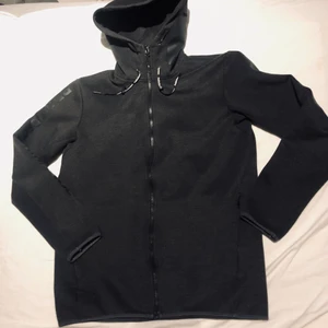 Peak performance  - Peak performance huvtröja