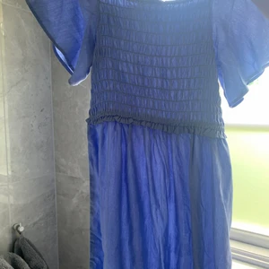 Blå klänning - Såå snygg