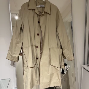 Acne Studios Coat - Nypris över 7k från några säsonger sedan. Knappt använd, inga flaws alls