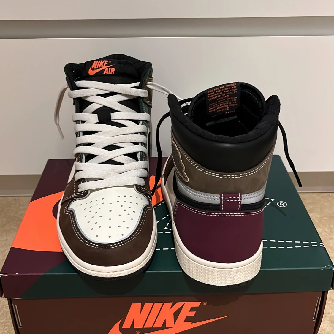 🟤Jordan 1 High HandCrafted🟣🟢